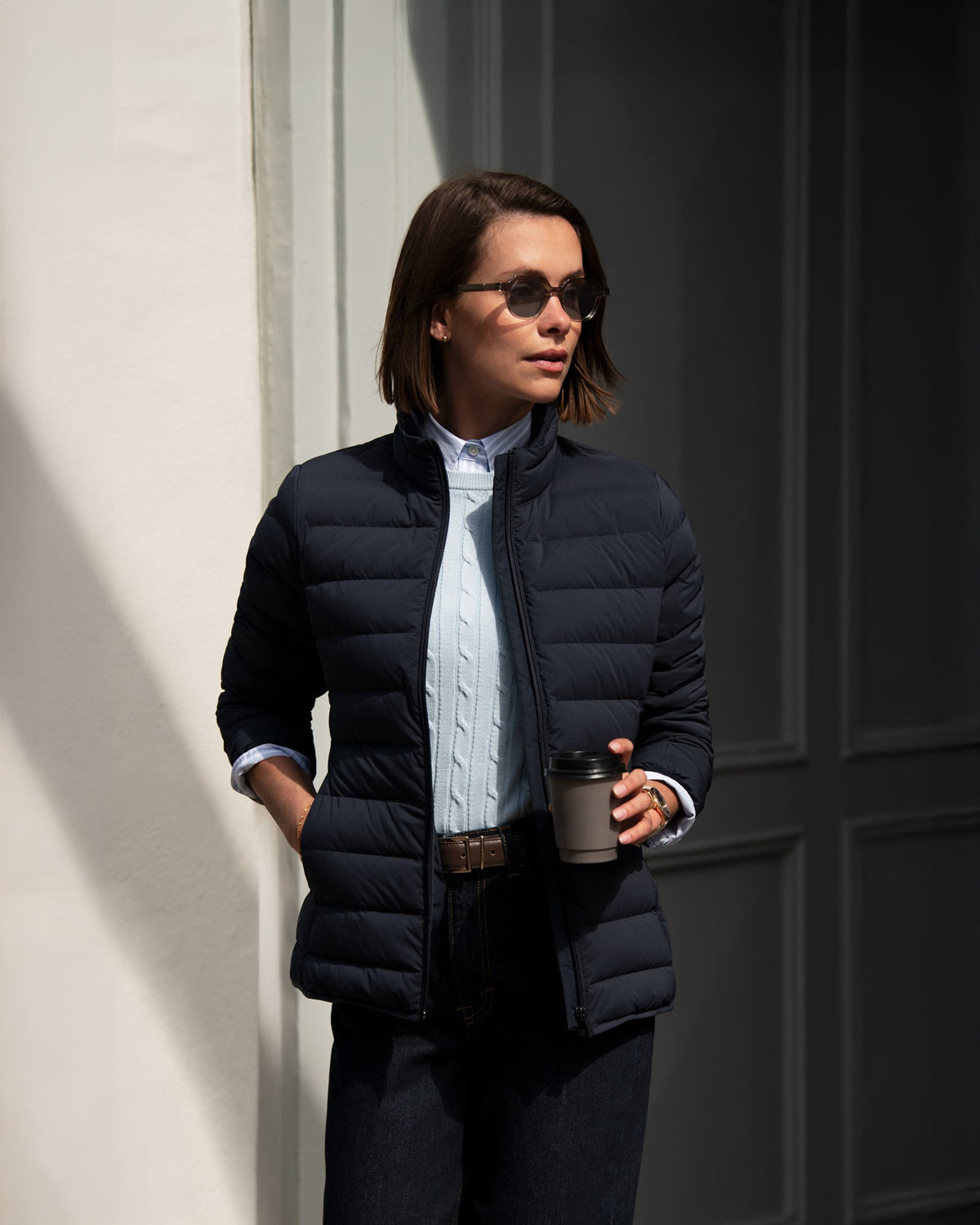 Avalon Women Navy AW25 Modelimage (1)