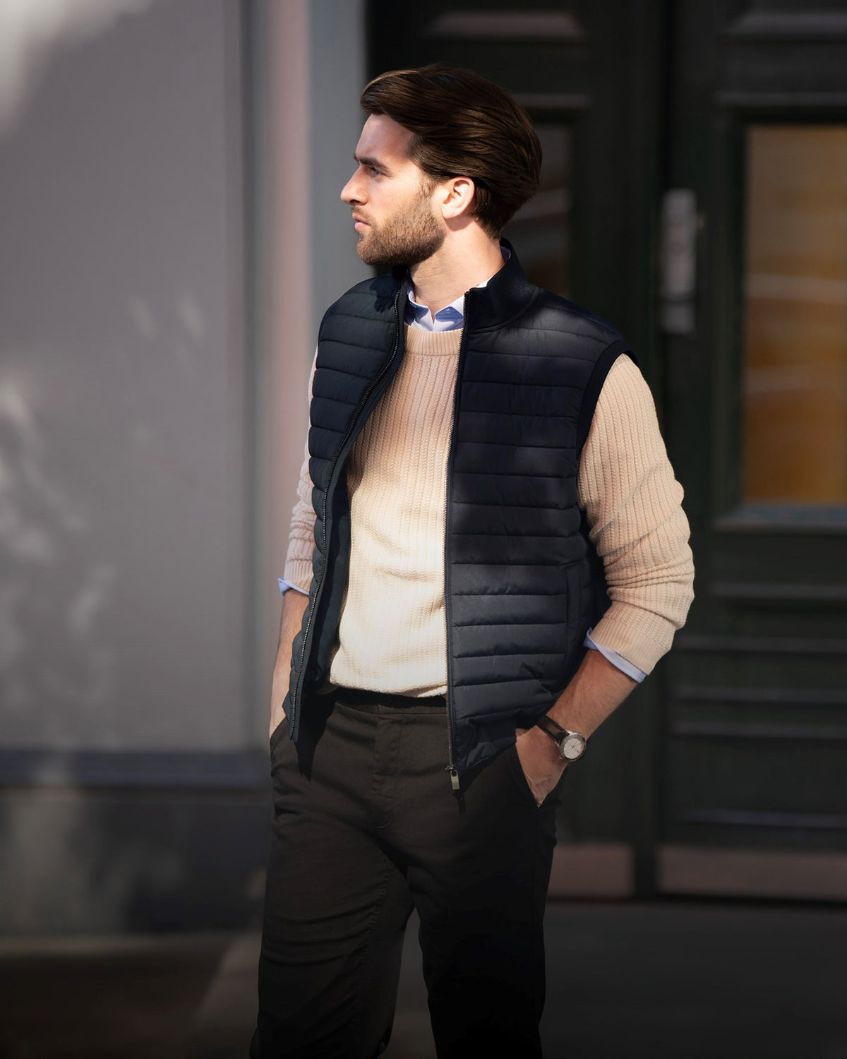 Vesper Men Navy AW24 Bredformat