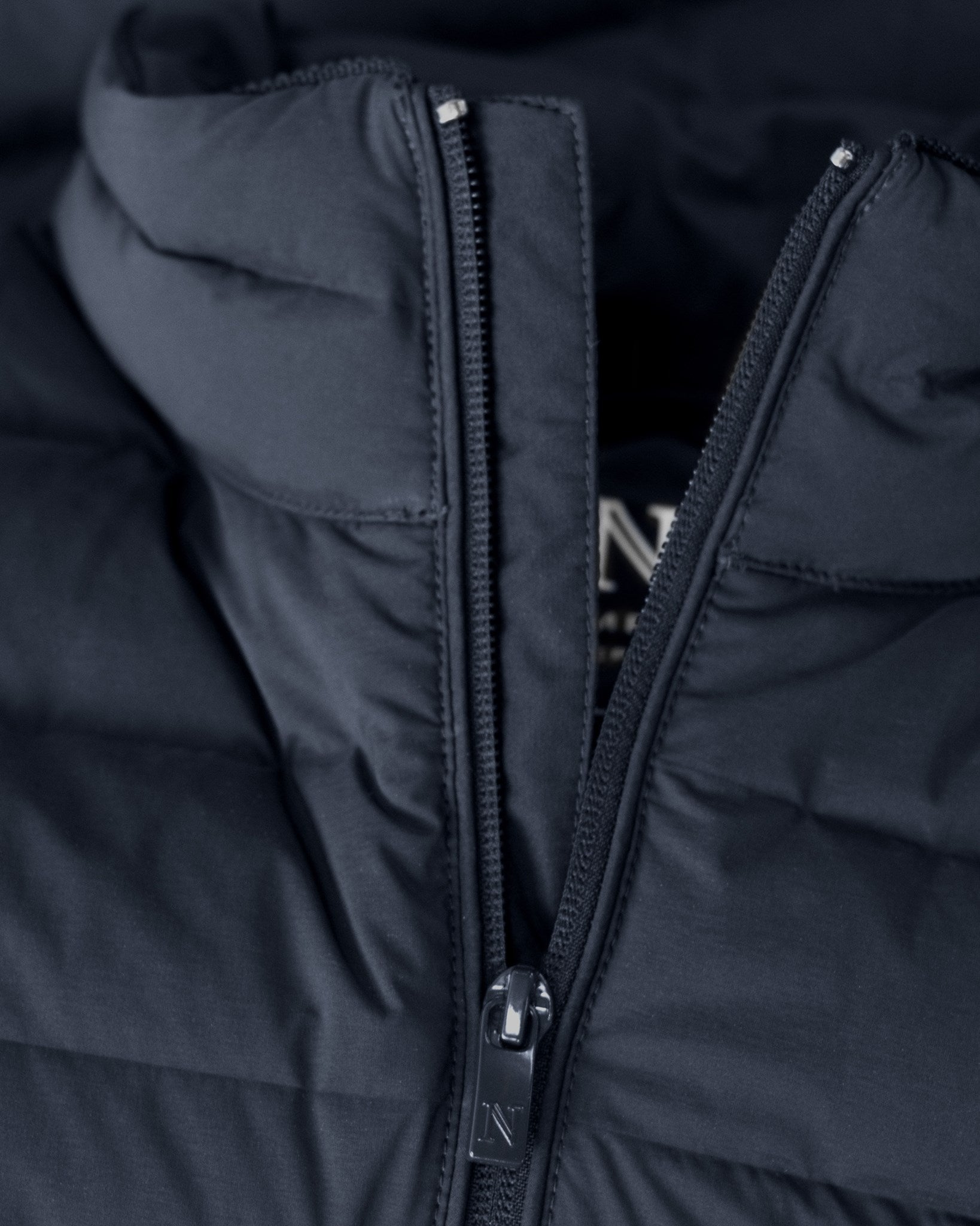 Avalon Men Navy Closeup 1