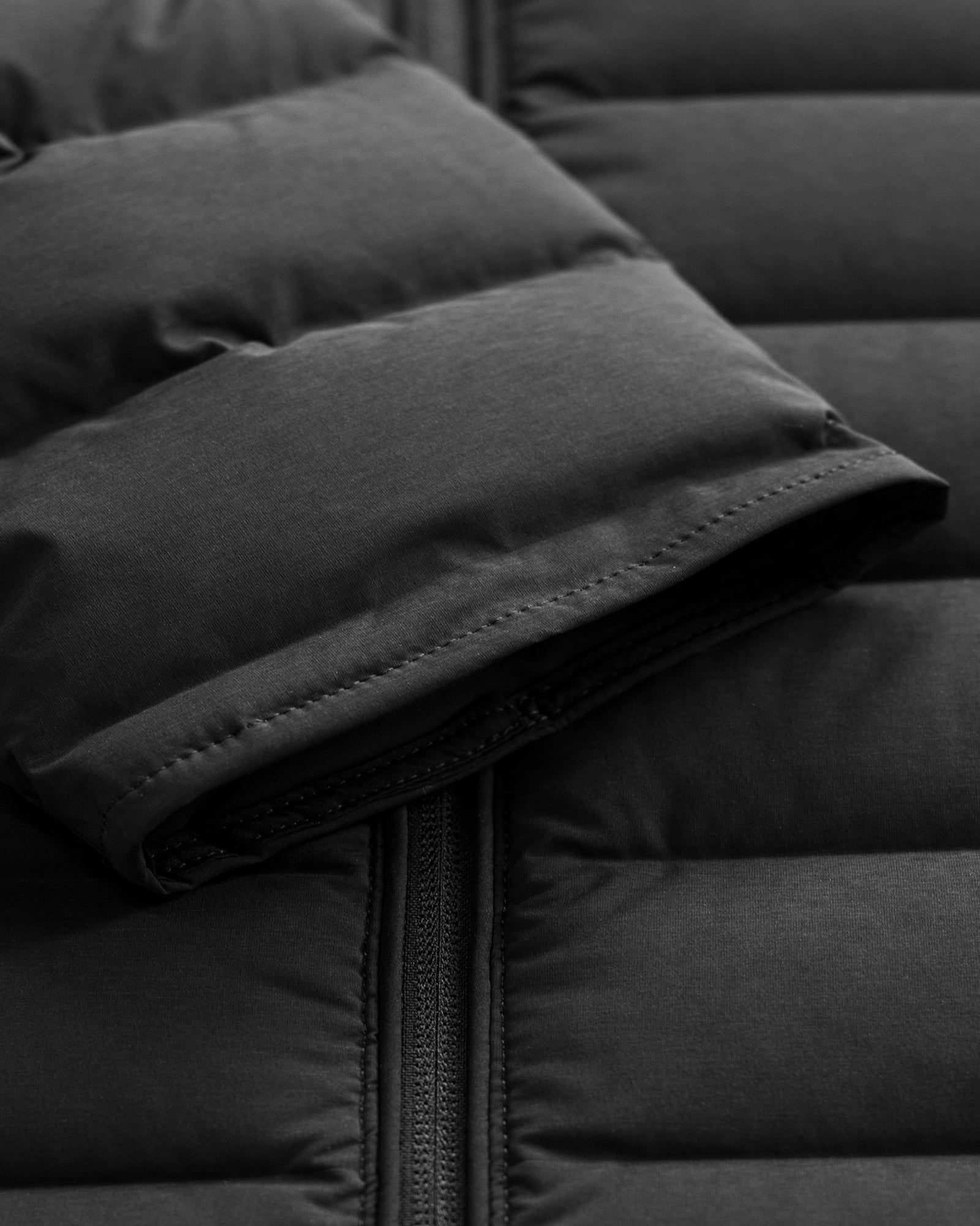 Avalon Women Black Back