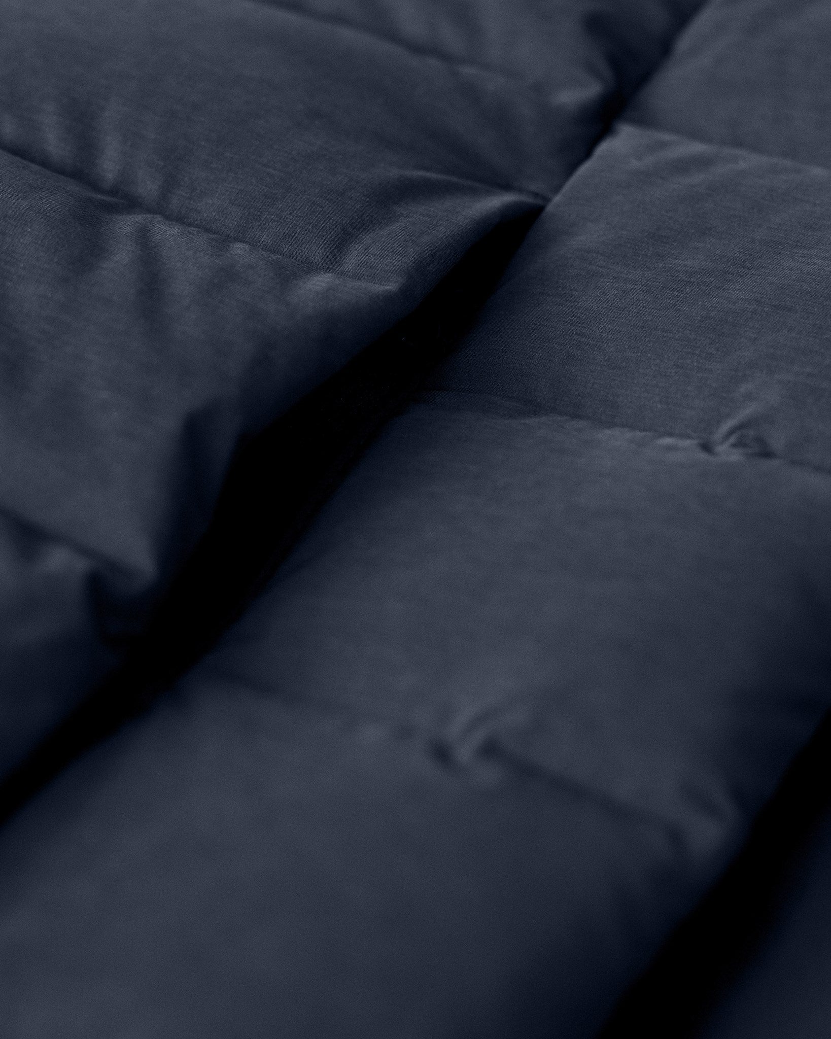 Avalon Women Navy Closeup 2