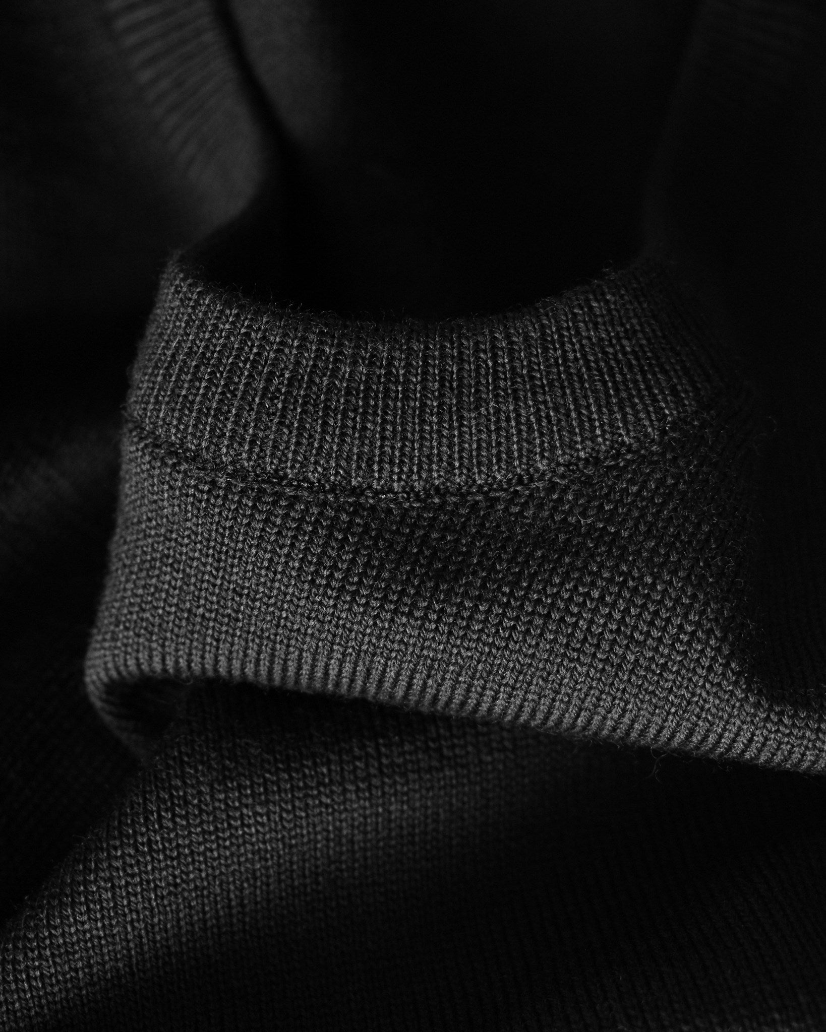 Beaufort Men Black Closeup 1