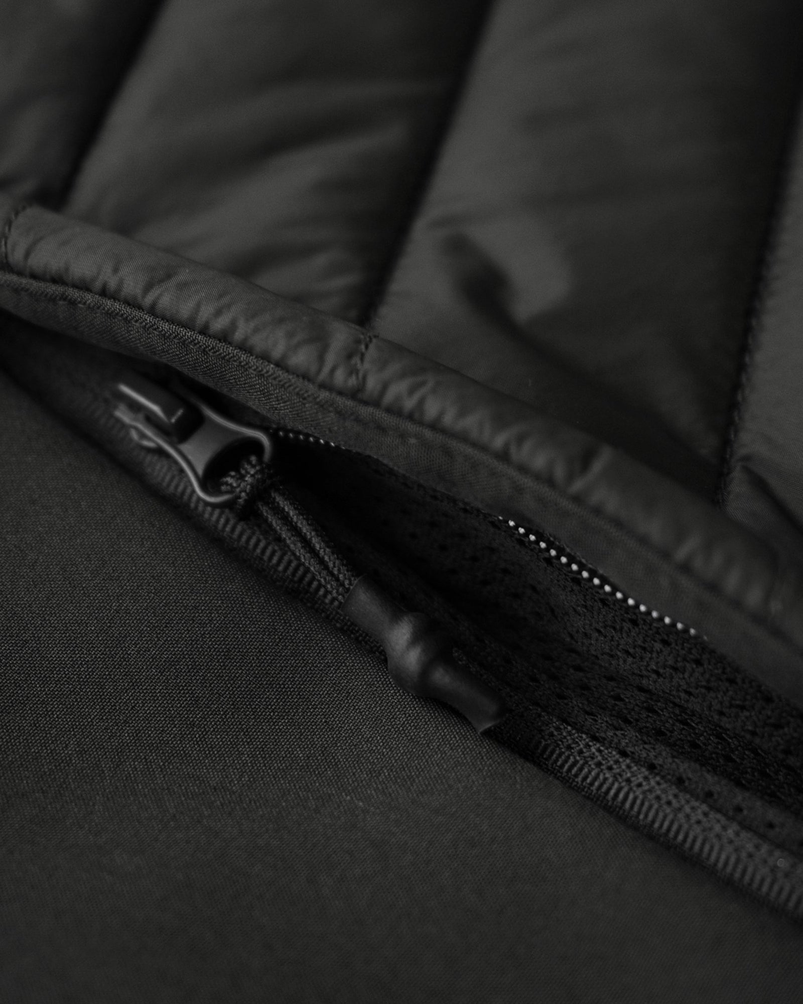 Benton Women Black Back