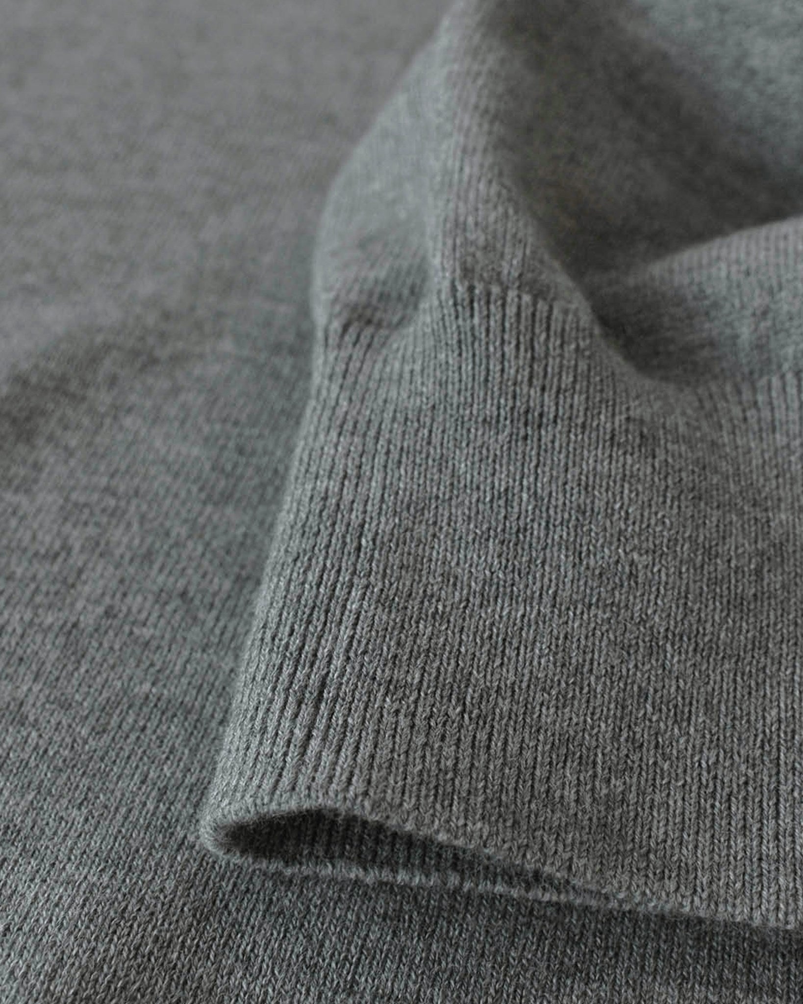 Brighton 1 4 Zip Men Grey Melange Closeup 3