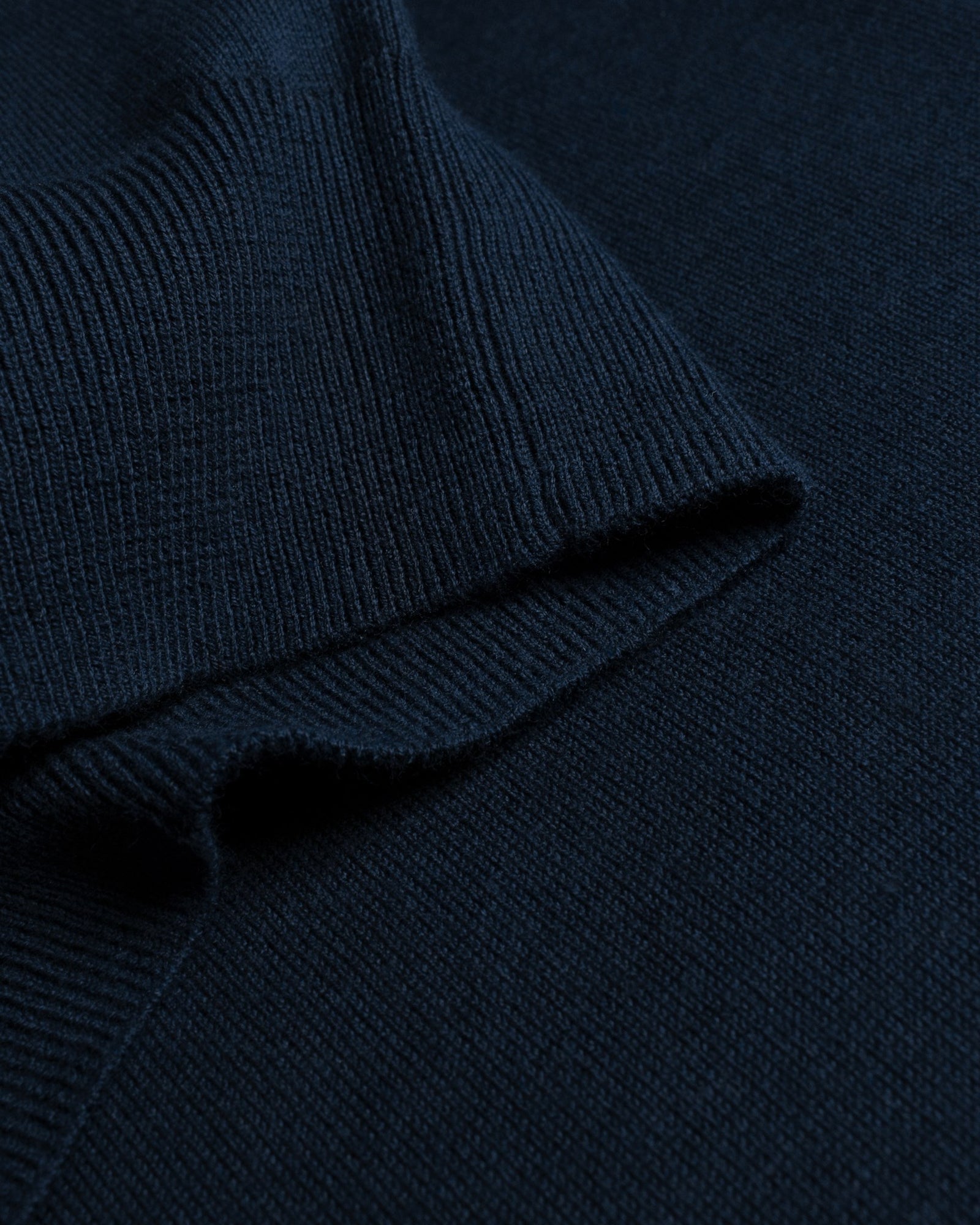 Brighton O Neck Men Navy Back