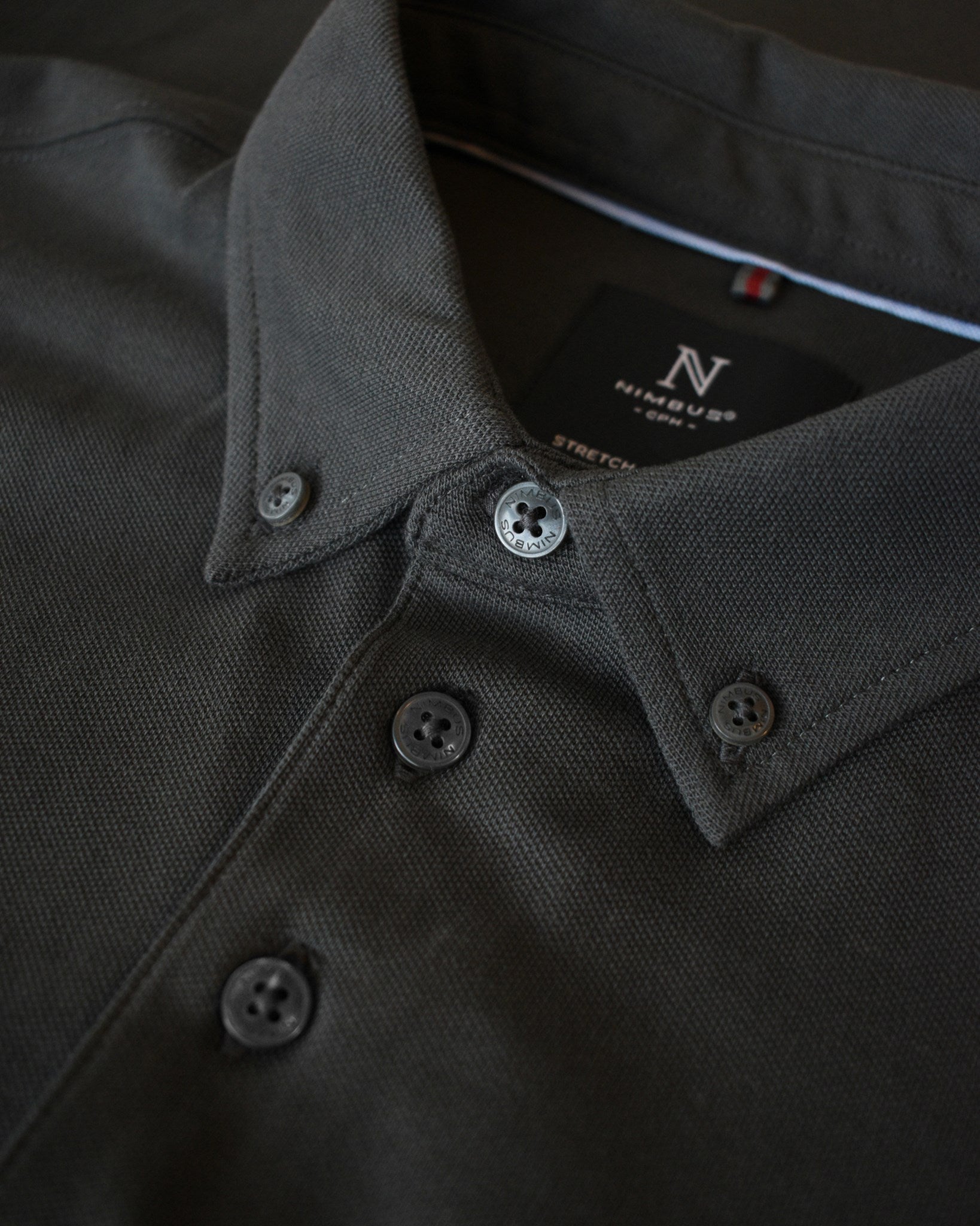 Carlington Men Charcoal Closeup 1