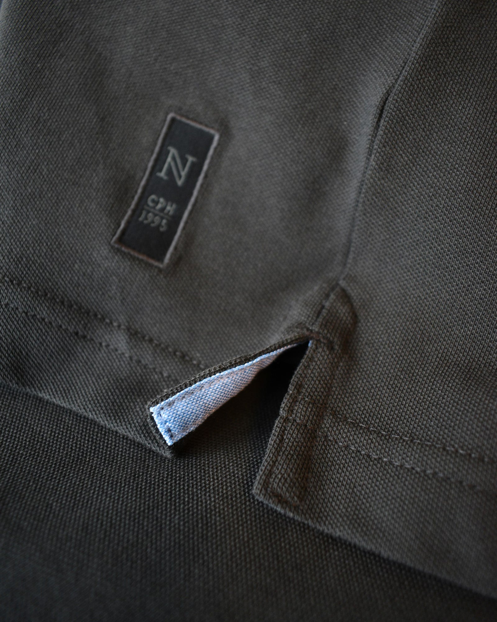 Carlington Men Charcoal Back