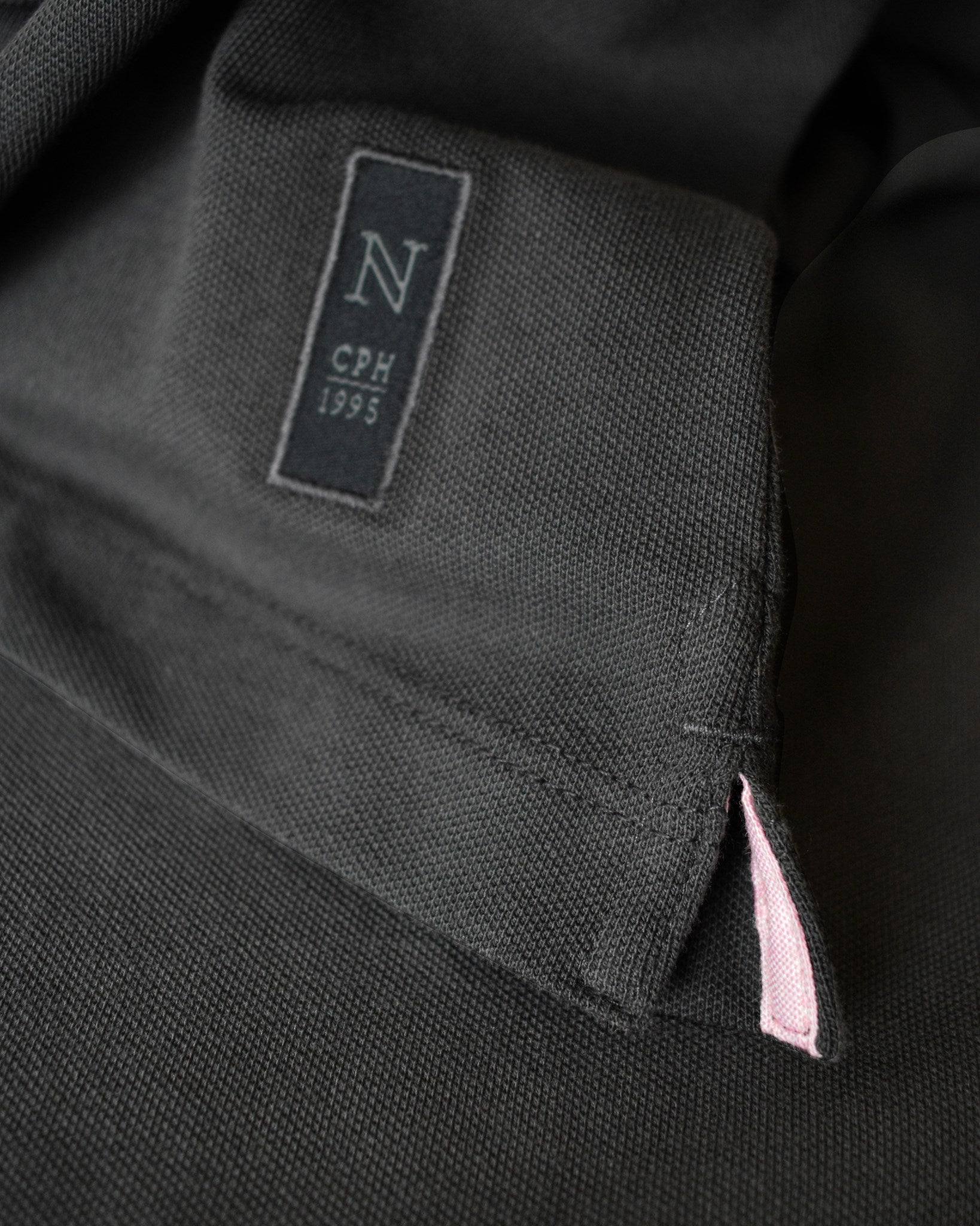 Carlington Women Charcoal Closeup 2