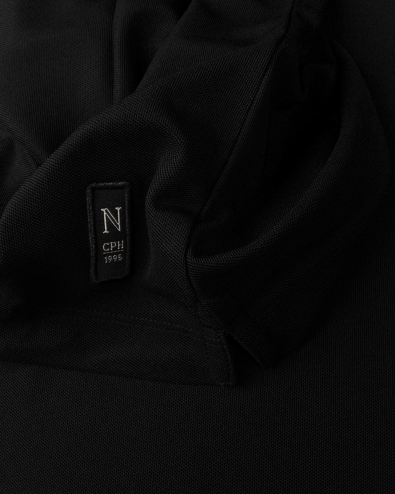 Clearwater Women Black Closeup 3