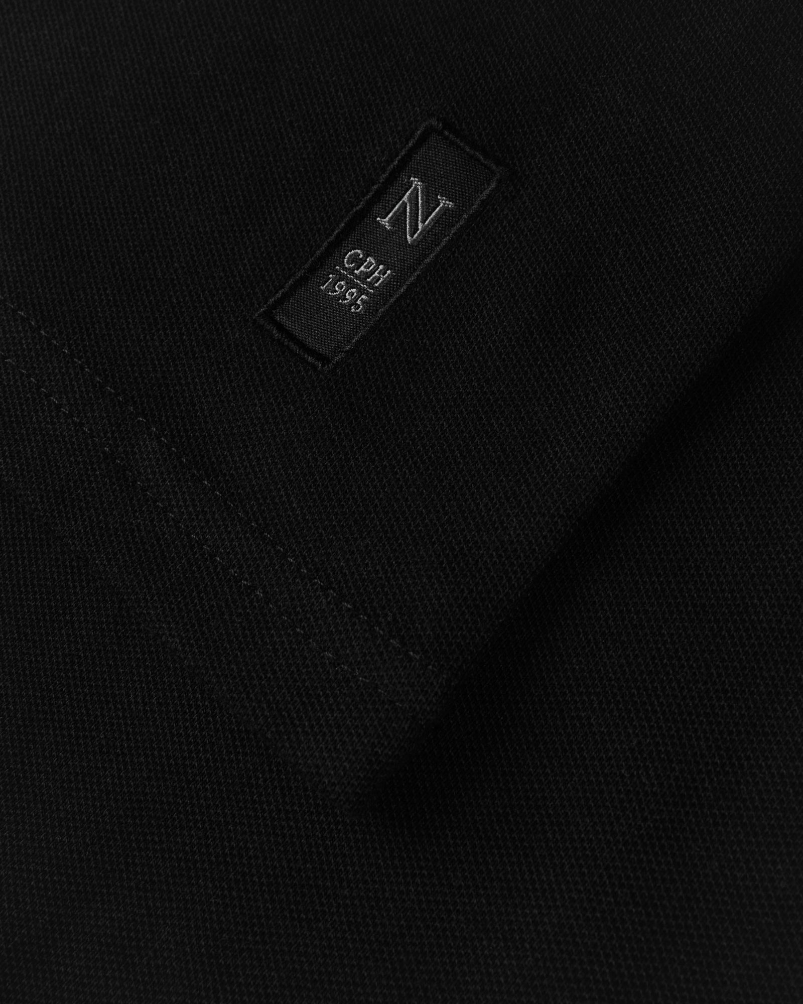 Danbury Woman Black Back