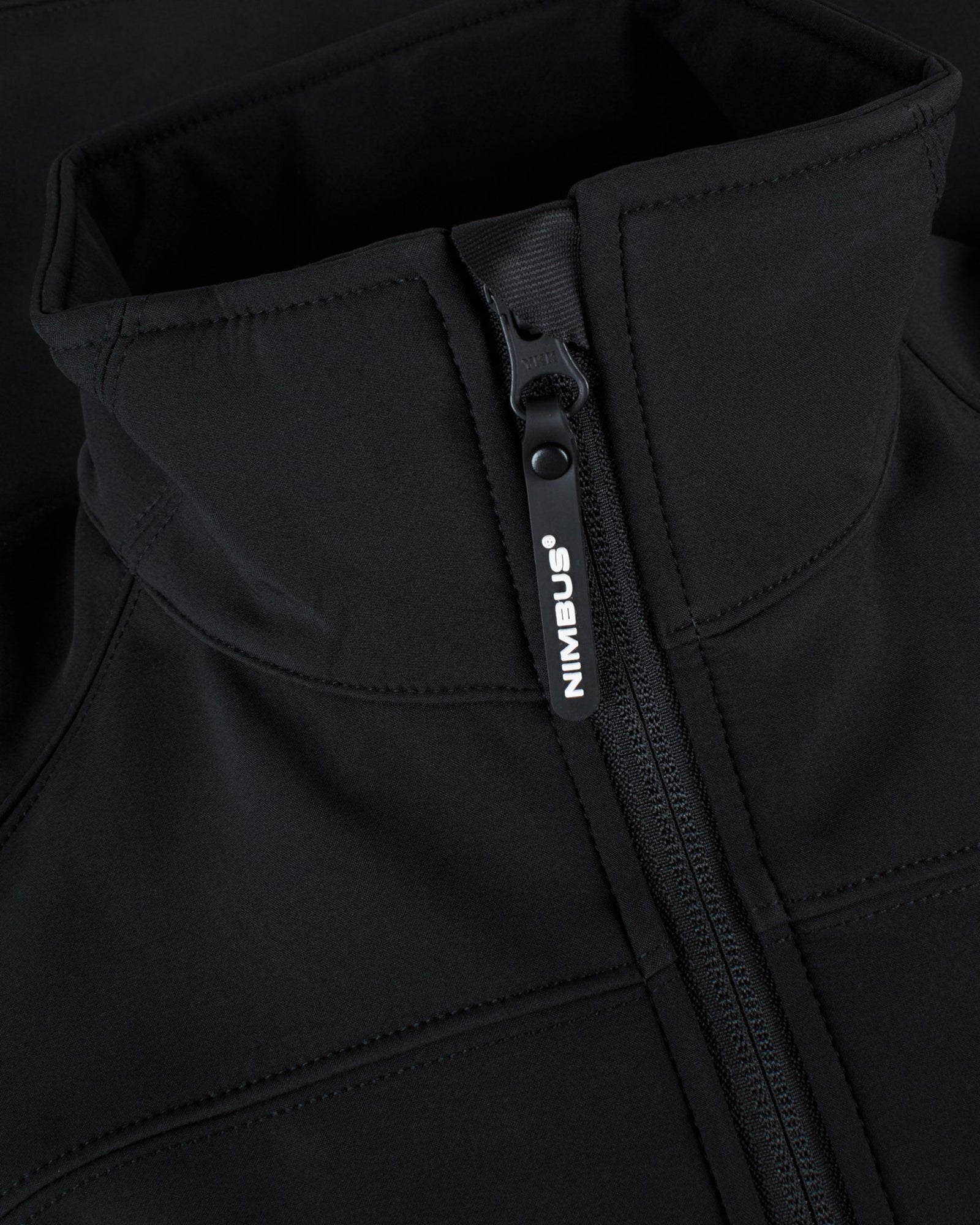 Duxbury Woman Black Back