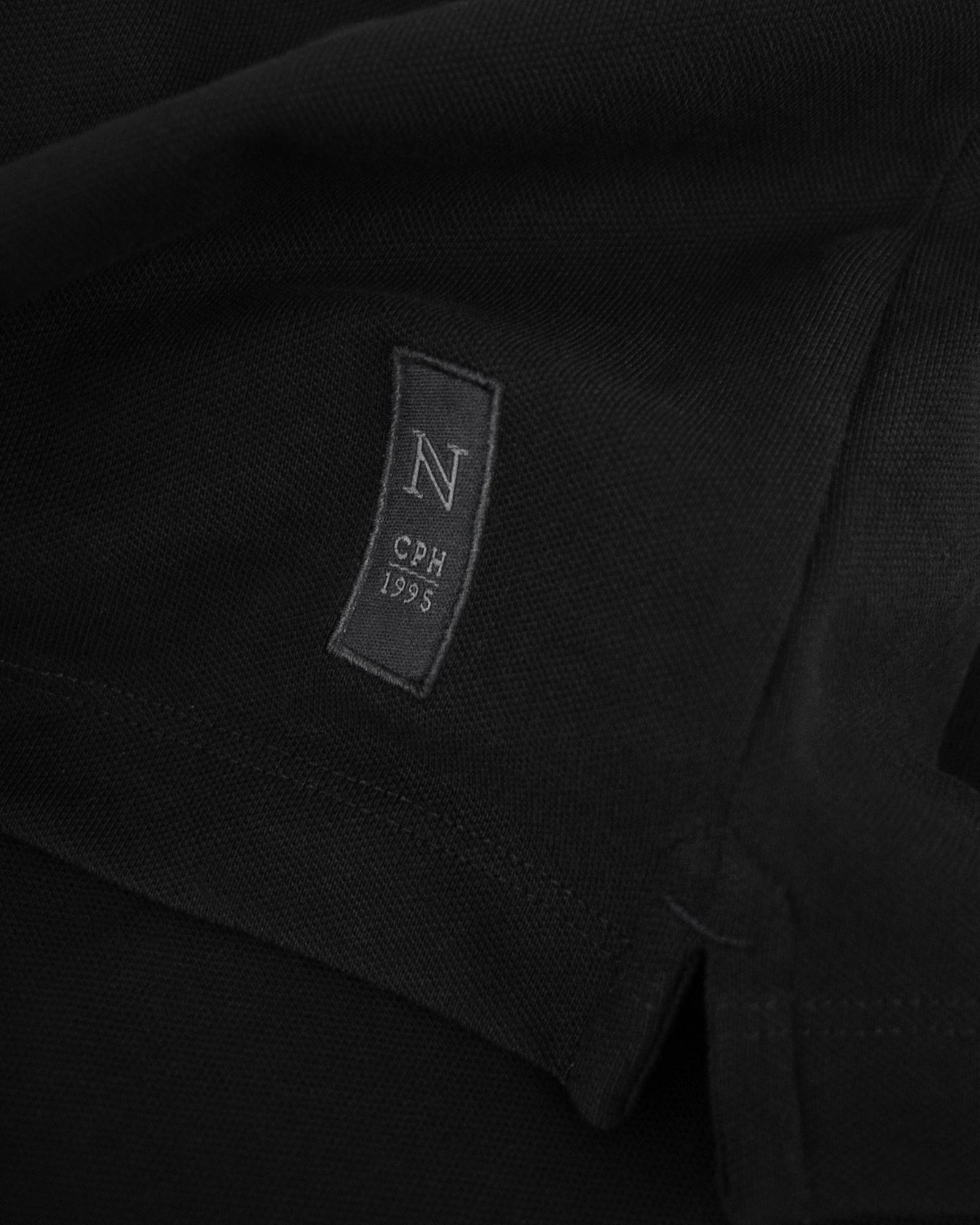 Harvard Classic Women Black Back