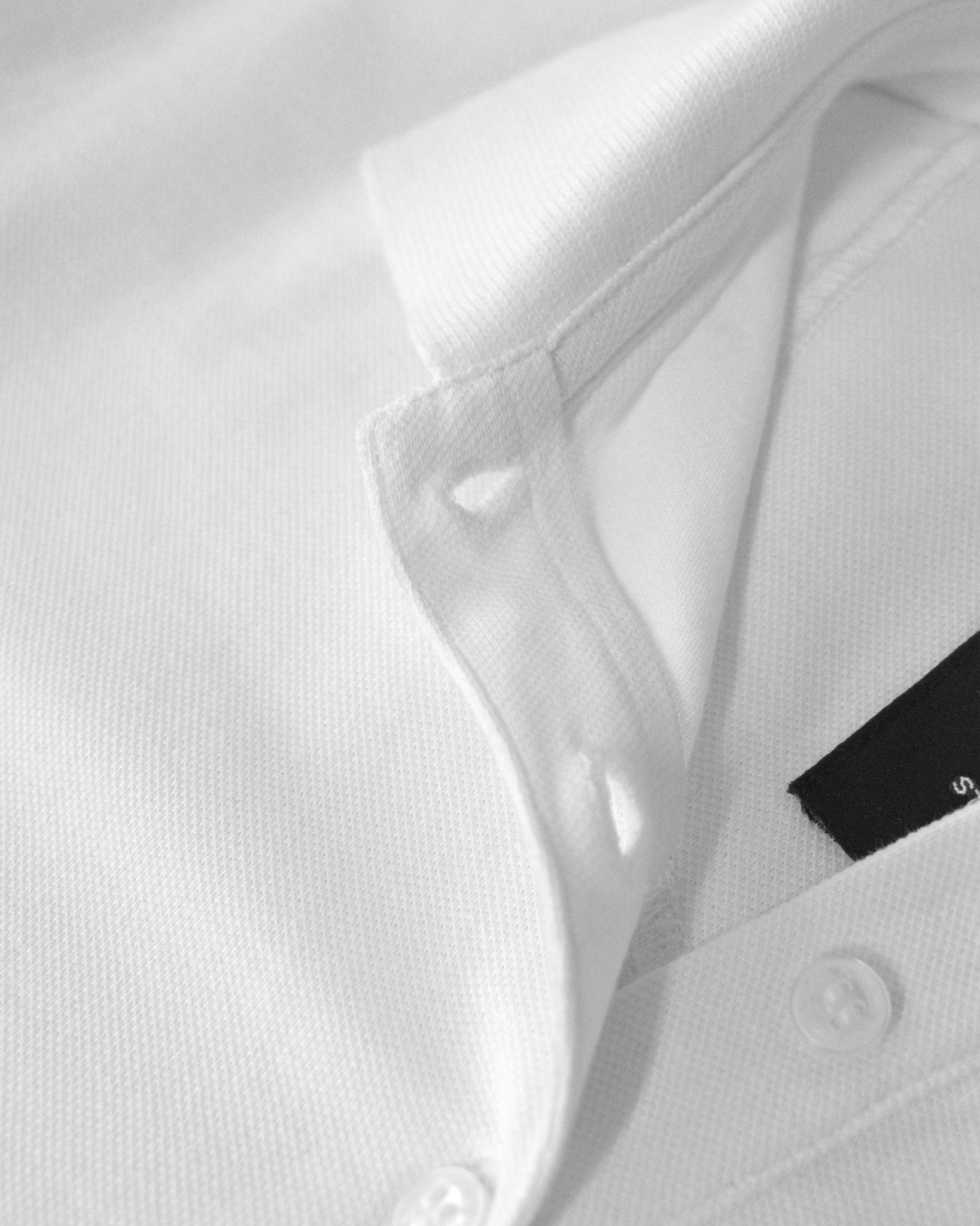 Harvard Classic Women White Closeup 1