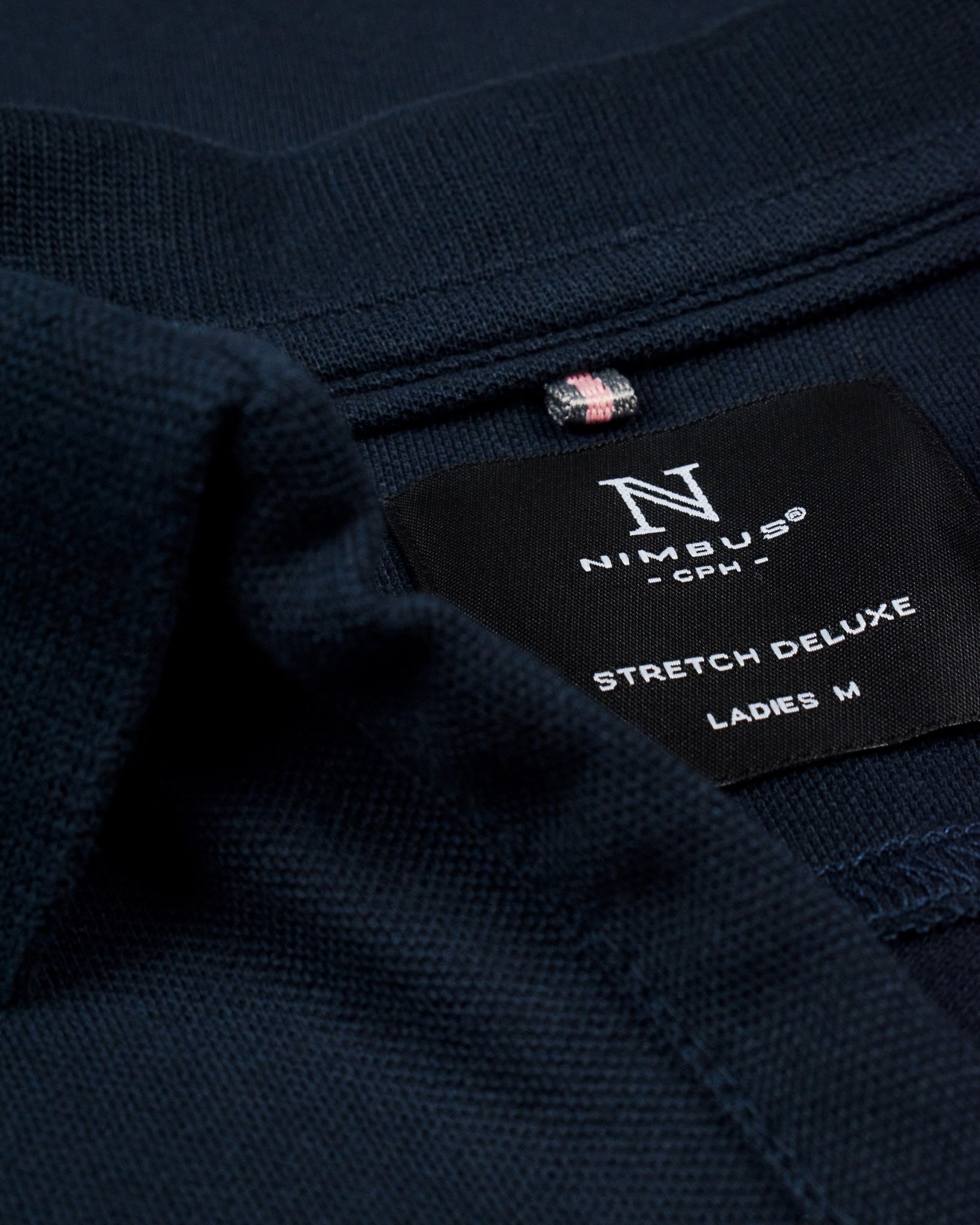 Harvard V Neck Women Dark Navy Closeup 1