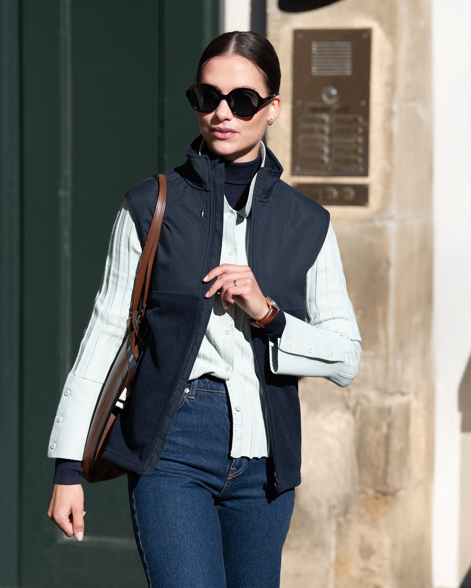 Highland Unisex Navy Back