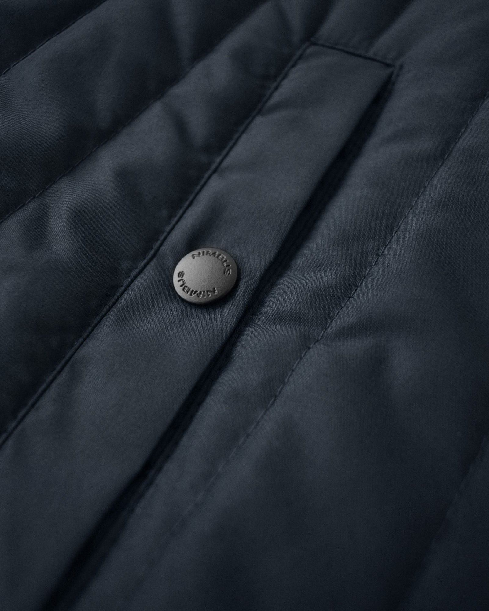 Lindenwood Woman Navy Back