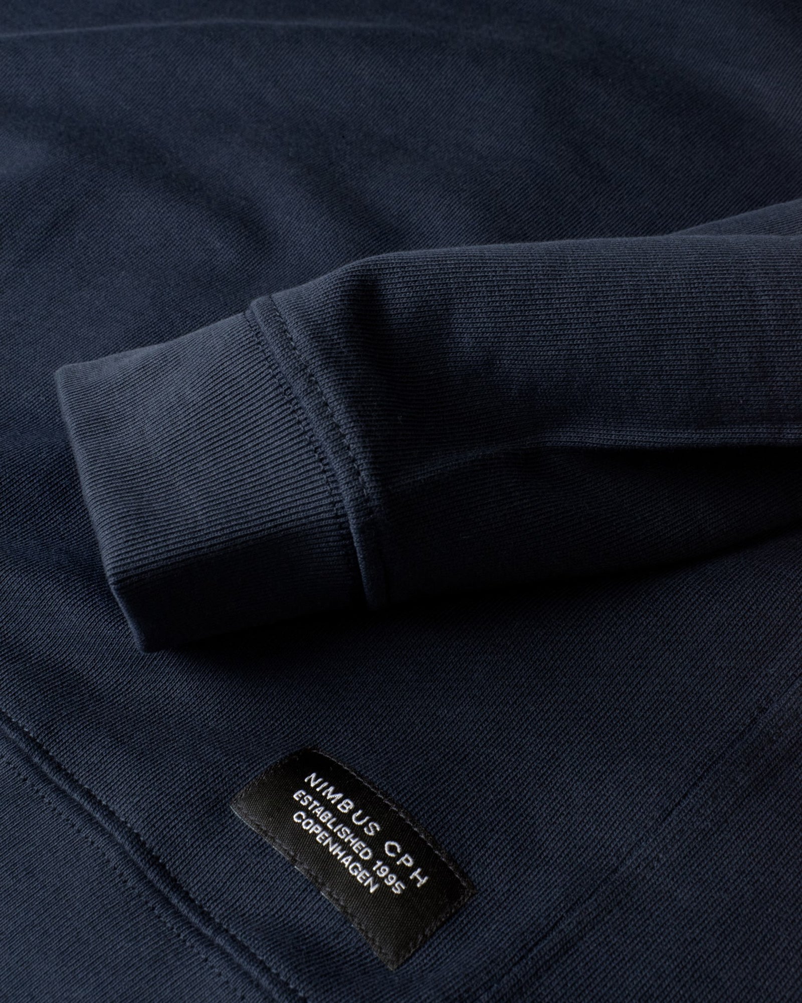 Newport Men Navy Back