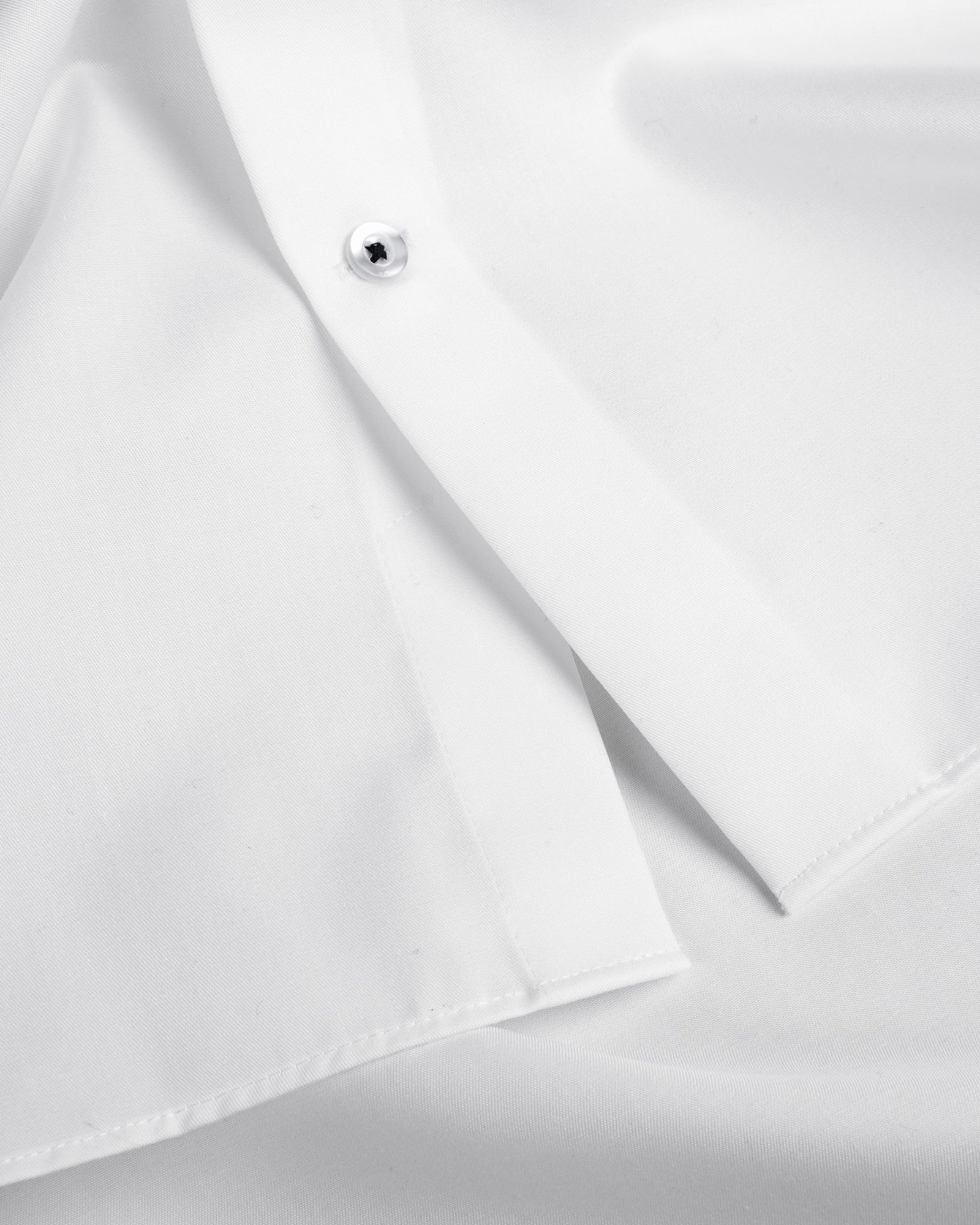 Portland Modern Fit Men White Back