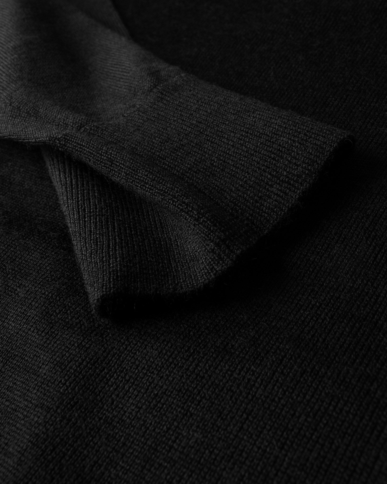 Richmond Men Black Closeup 2