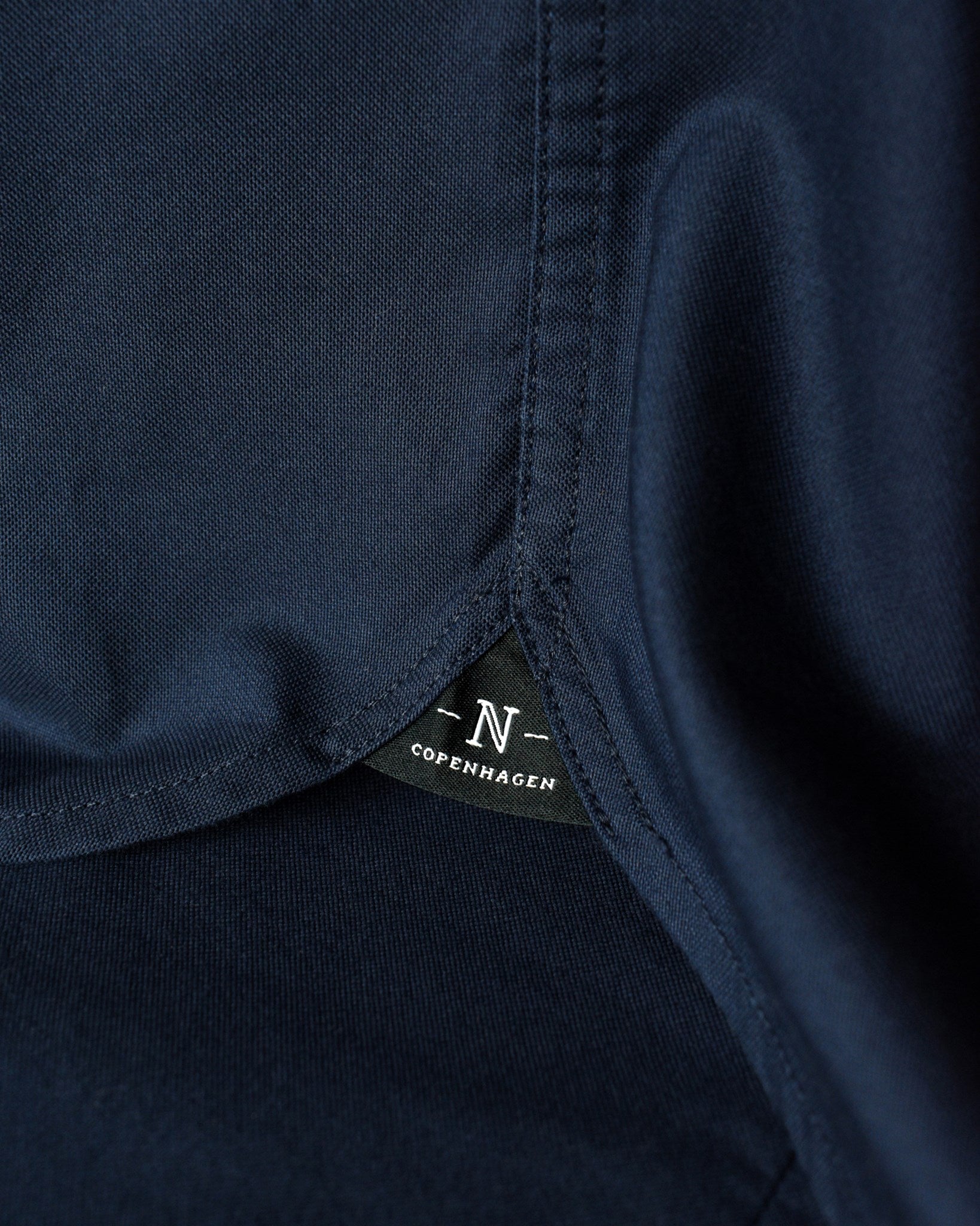 Rochester Men Ocean Blue Closeup 4