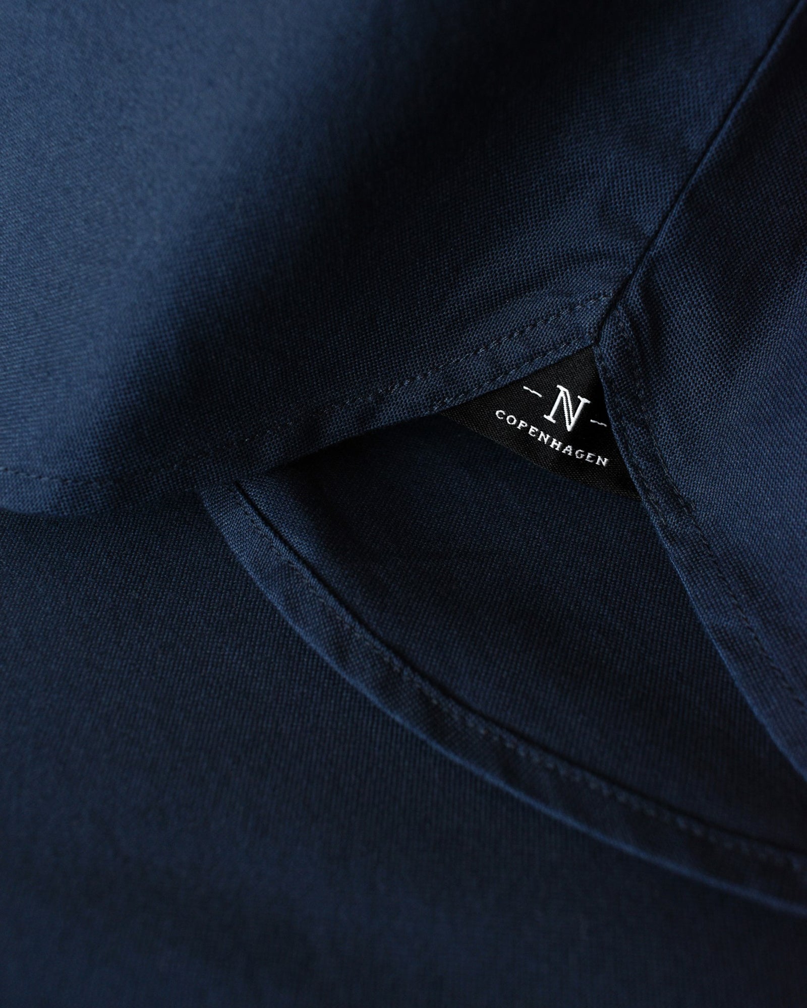 Rochester Woman Ocean Blue Back