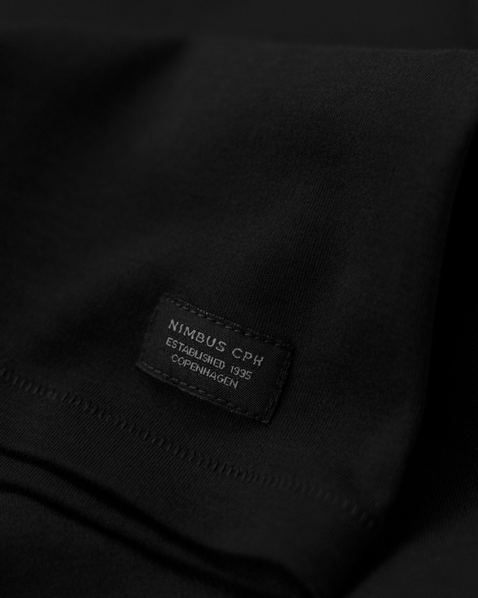 Santa Monica Men Black Back