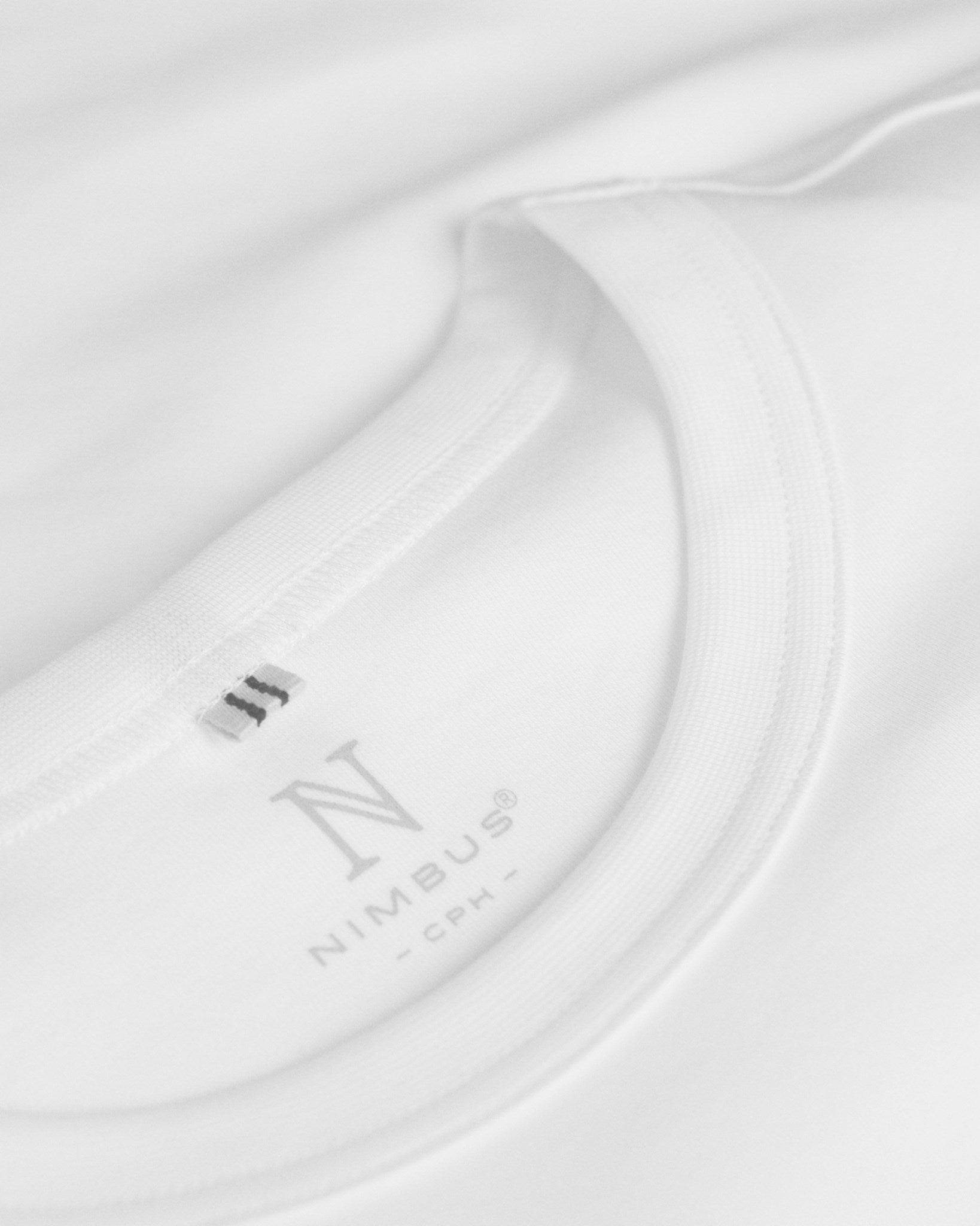 Santa Monica Men Women White Closeup 2