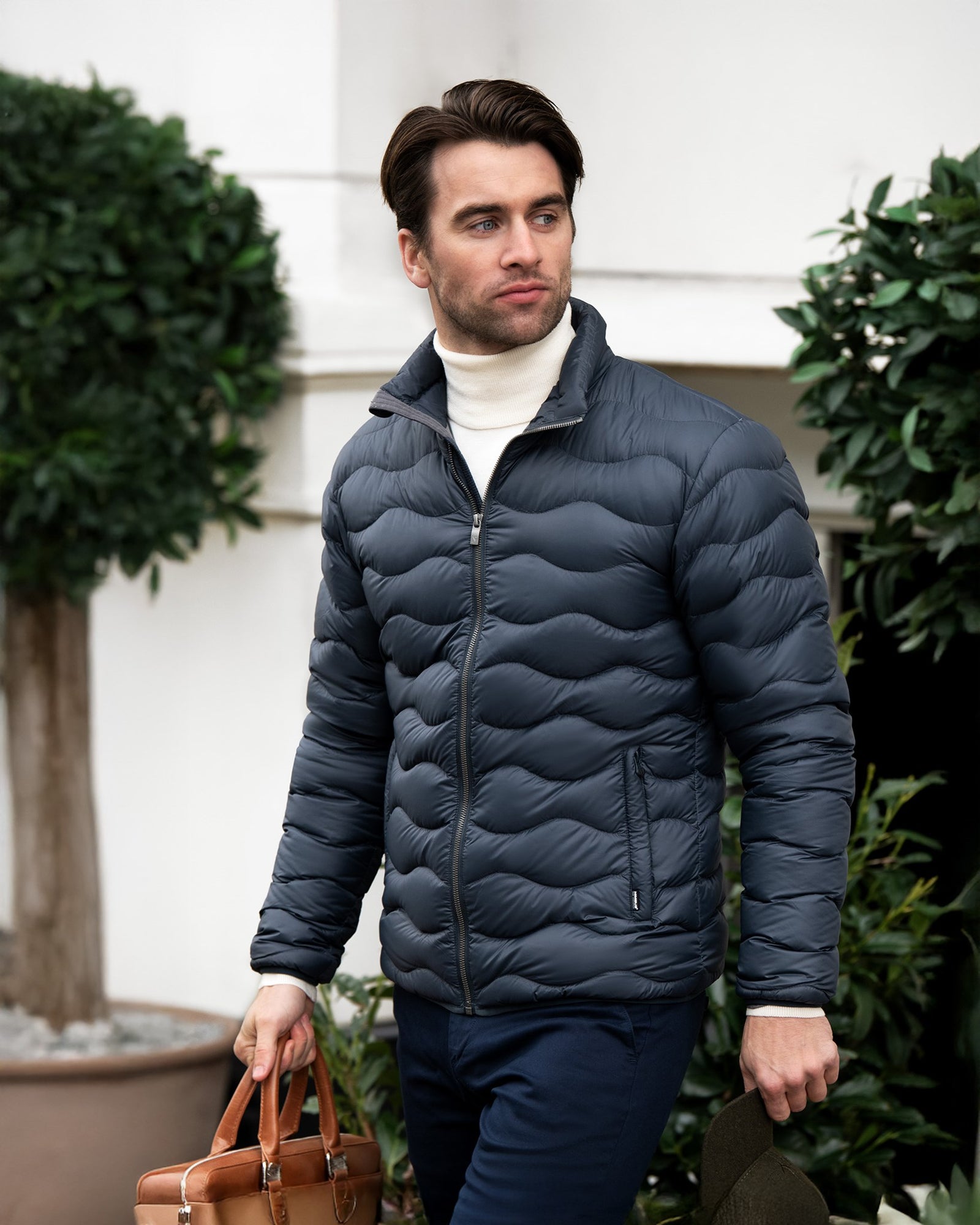 Sierra Men Black Back