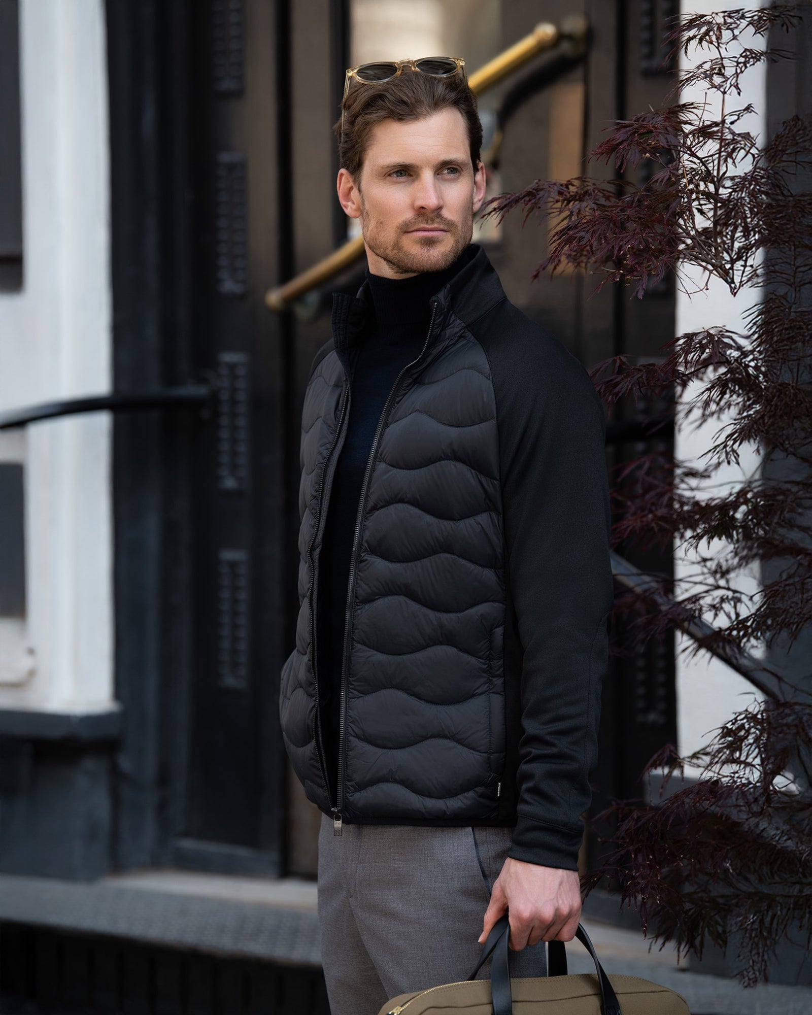 Stillwater Men Black Back