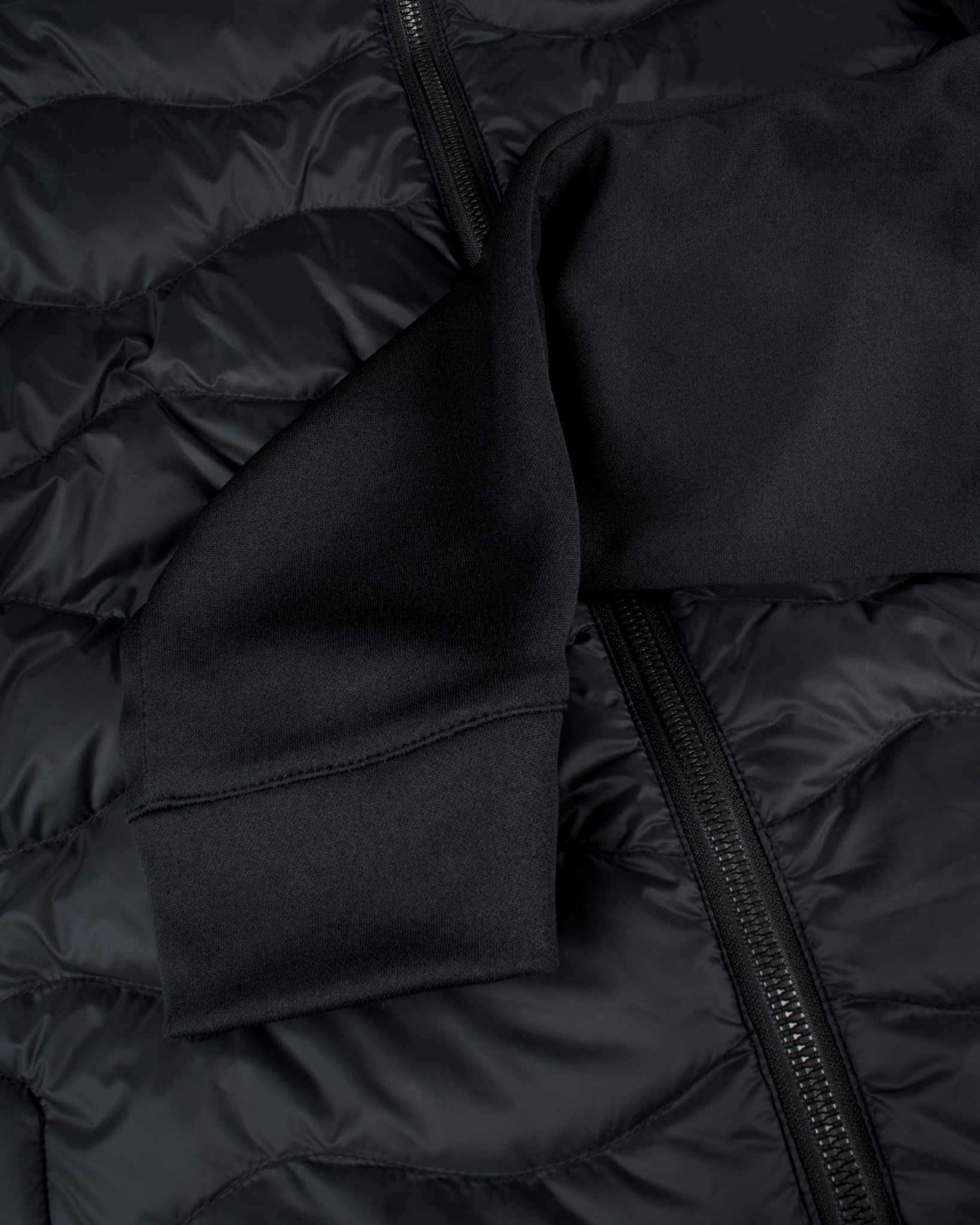 Stillwater Men Black Closeup 1