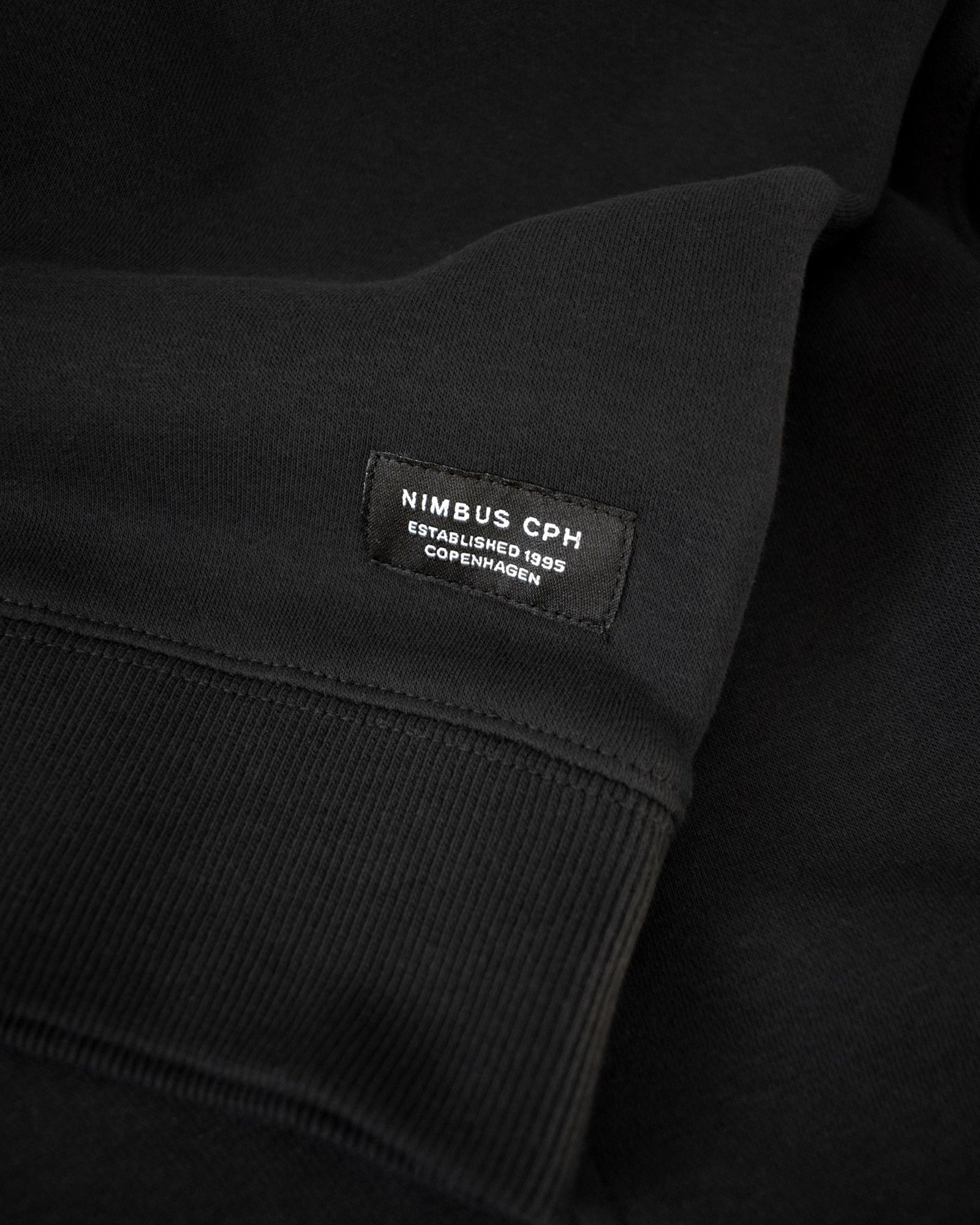 Trenton Unisex Black Back