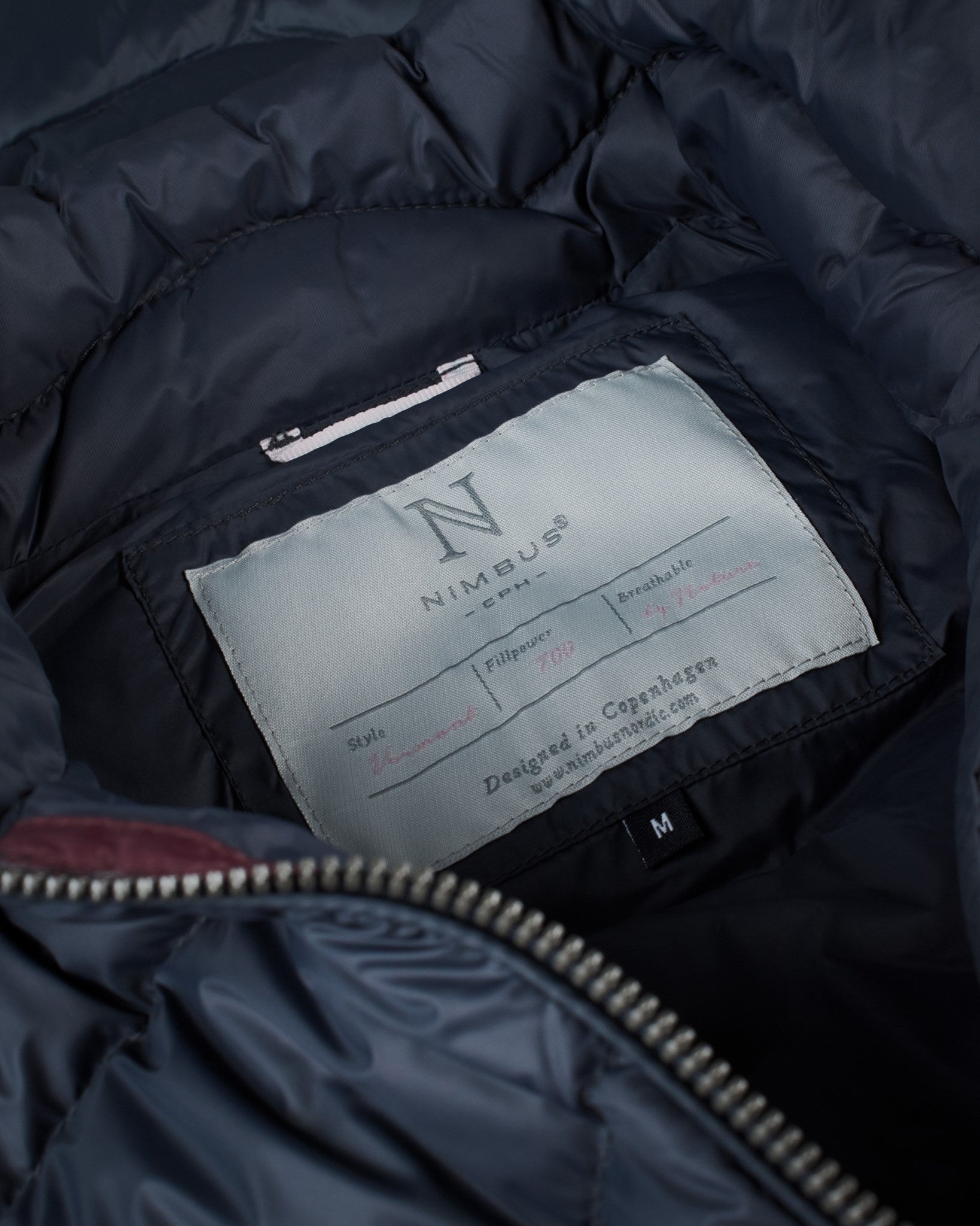 Vermont Women Midnight Blue Closeup 3