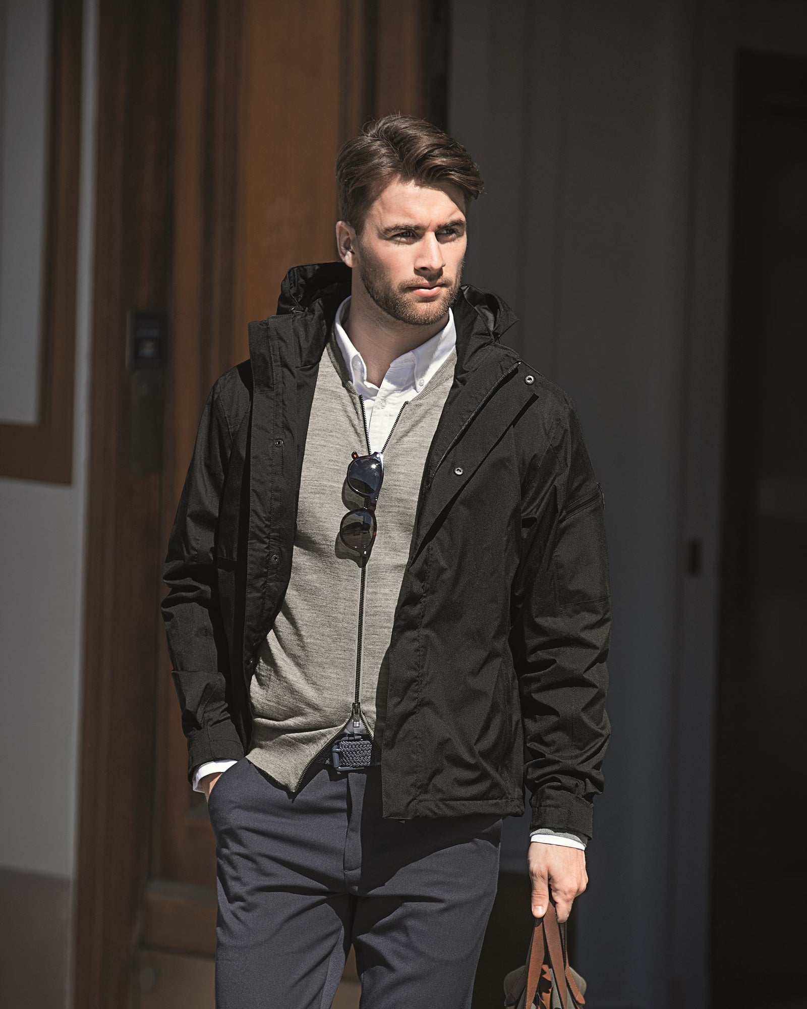 Whitestone Men Black Back
